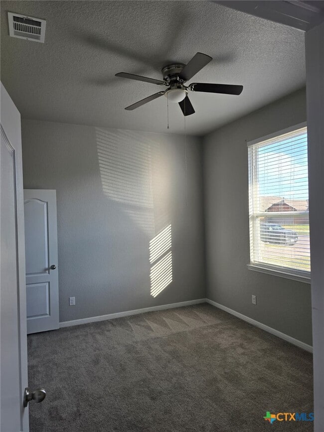Building Photo - 811 Marlow Cove