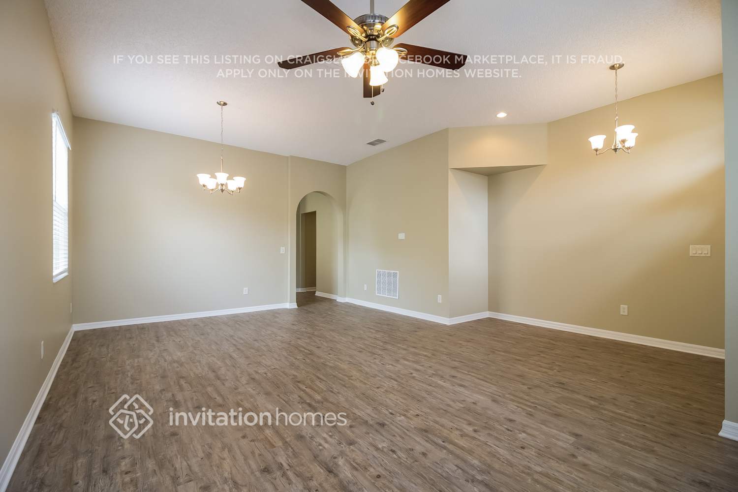 Building Photo - 1149 Cherry Valley Way
