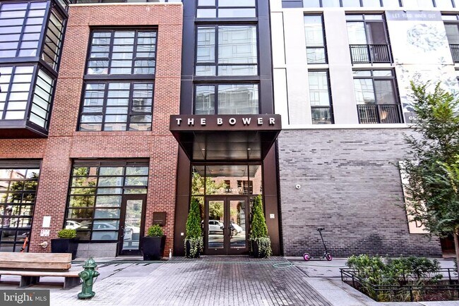 Building Photo - 1300 4th St SE