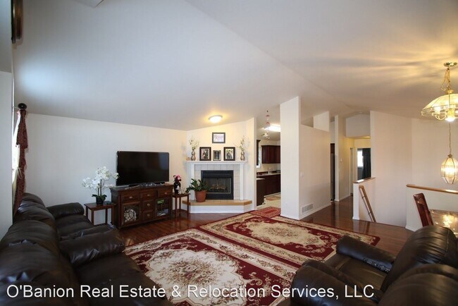 Building Photo - 4 br, 2 bath House - 1804 Sturbridge Court