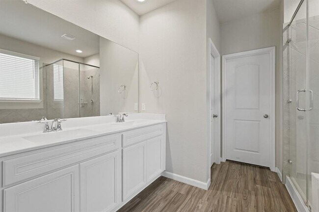 Building Photo - 18206 Bayonne Channel Ct