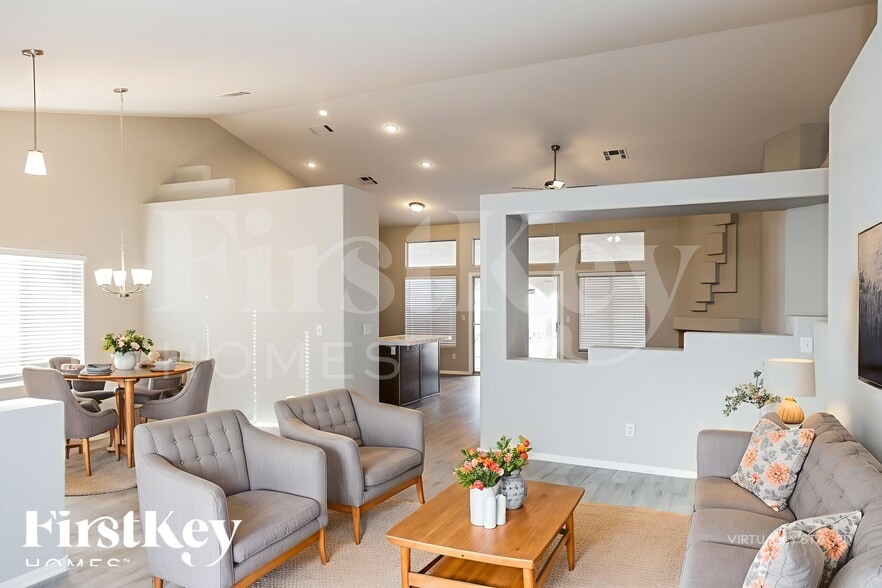 Building Photo - 6270 Bruma Ave