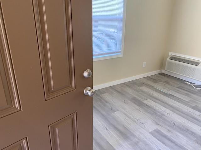 Building Photo - bedroom in Billings MT 59101