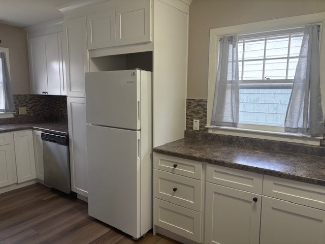 Building Photo - 720 E 15th St