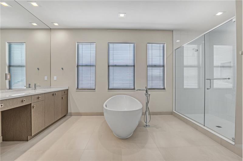 Building Photo - 10033 Heron Flock Dr