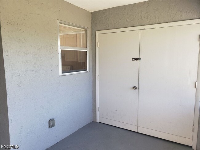 Building Photo - 1103 SW 48th Terrace