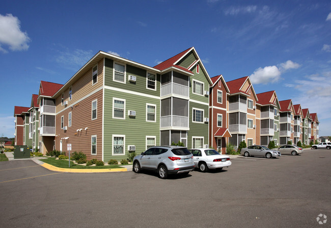 Building Photo - The Lodge at Pine Lakes