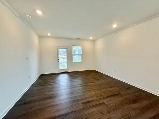 Building Photo - 3111 Allamore Dr