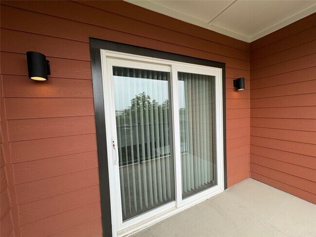 Building Photo - 525 Parkway Dr