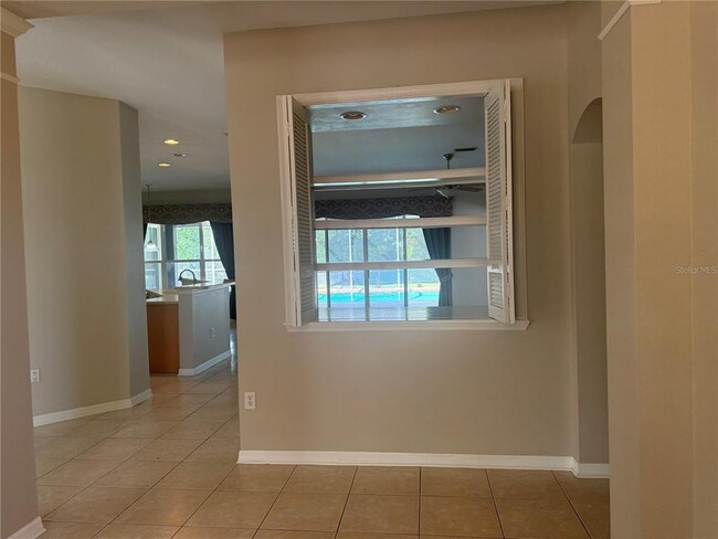 Building Photo - 5516 Garden Arbor Dr