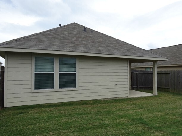 Building Photo - 5935 Brenwood Trails Ln