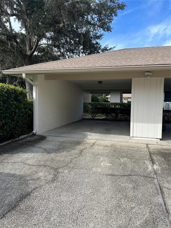 Building Photo - 9303 Golf View Dr