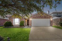 Building Photo - 2202 Sumac Dr