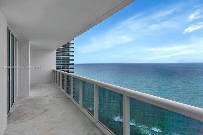 Building Photo - 1850 S Ocean Dr