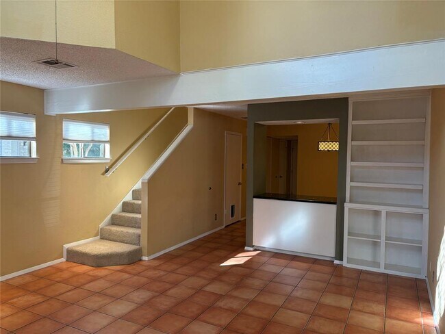 Building Photo - 9226 Jollyville Rd