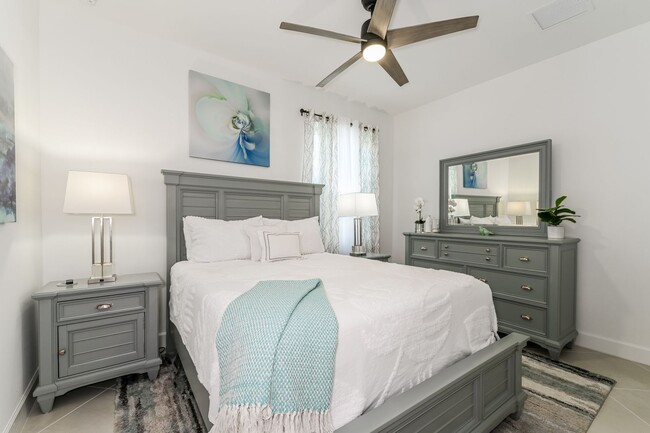 Building Photo - Luxury Home in Greyhawk Community – Naples, FL