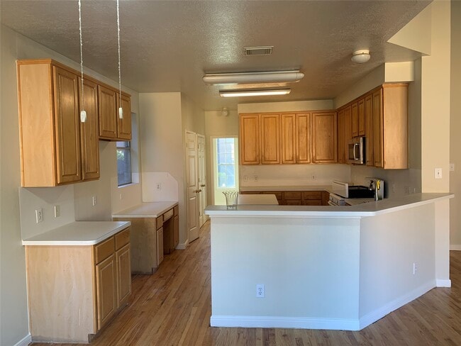 Building Photo - 12203 Meadow Ln Ct