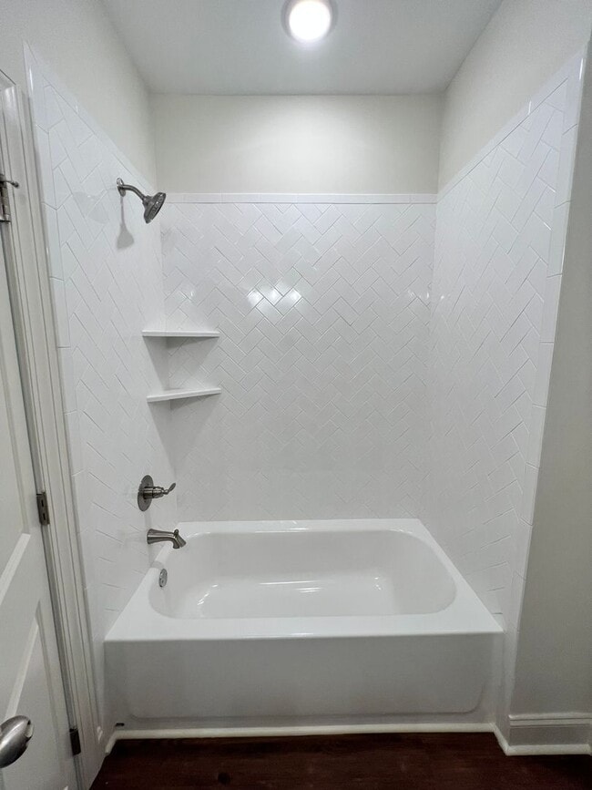 Building Photo - East Longleaf Townhome