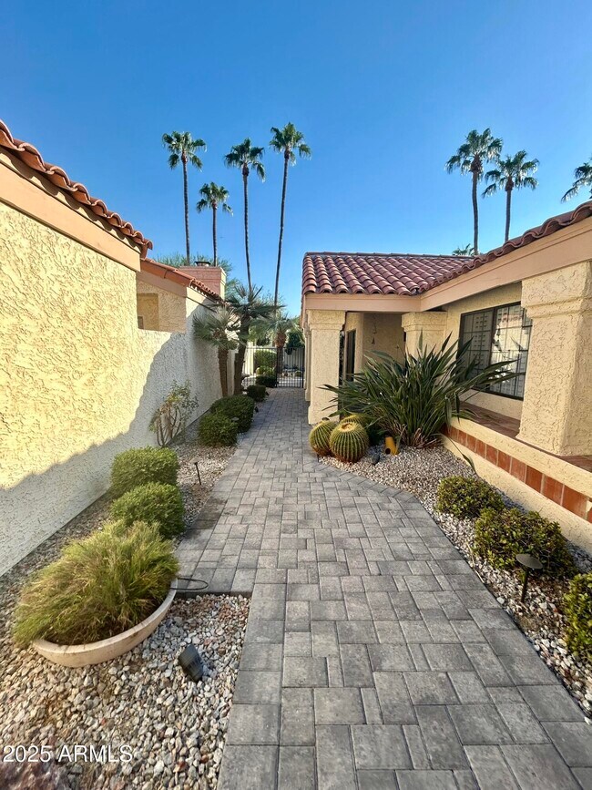 Building Photo - 9991 E Purdue Ave