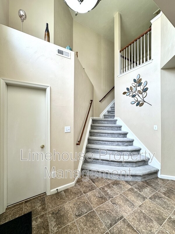 Building Photo - 1116 Fern Ln