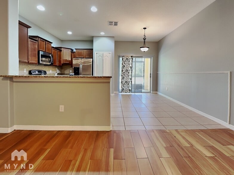 Building Photo - 20445 Berrywood Ln