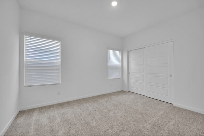 Building Photo - 4000 Richmar Butte Ave