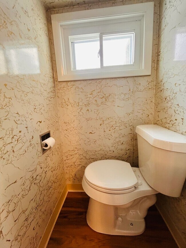 Building Photo - Village of West Carthage 3-4 Bedroom / 1.5 Bath Home