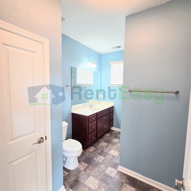 Building Photo - 1449 Rollesby Way