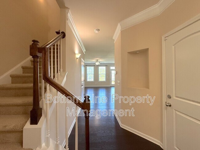 Building Photo - 9625 Camberley Ave NW