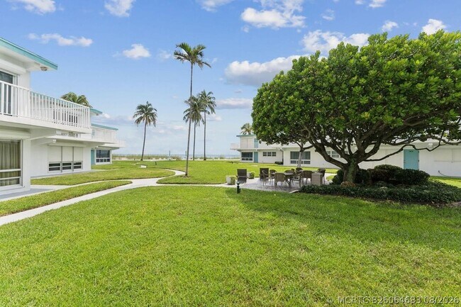 Building Photo - 1470 S Ocean Blvd