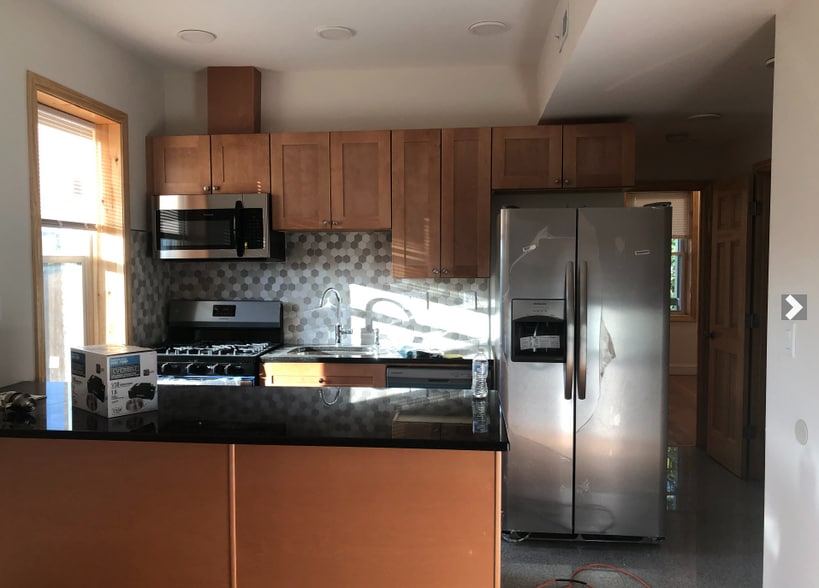 Building Photo - 19 Winthrop St