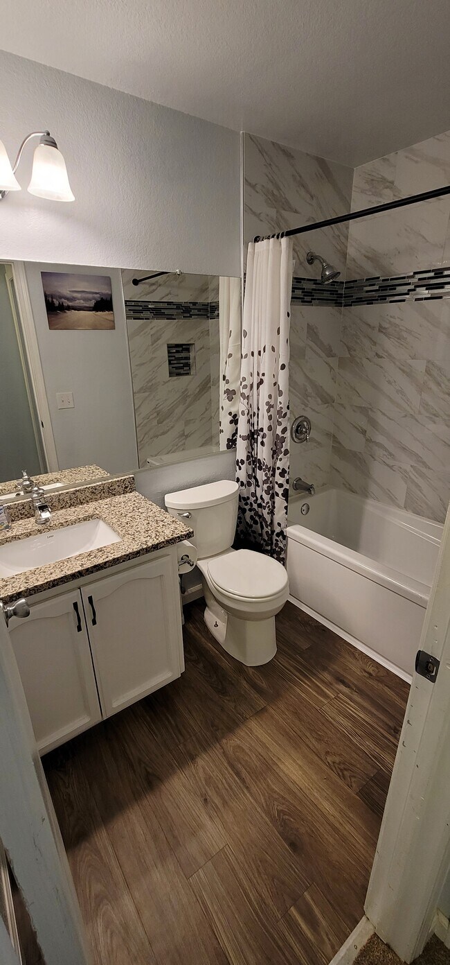 Building Photo - 2373 Dawn Way