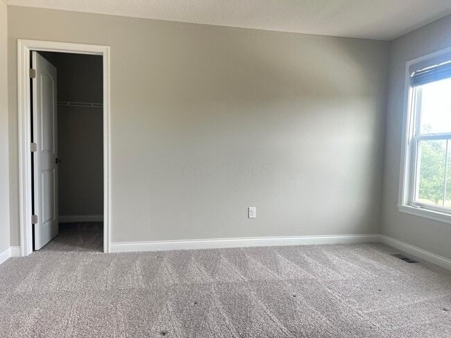 Building Photo - 8739 Cedar Brook St