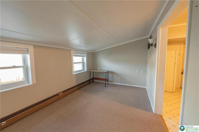 Building Photo - 343 Broad St