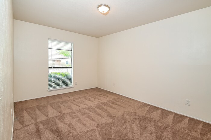Building Photo - 217 Via Altos