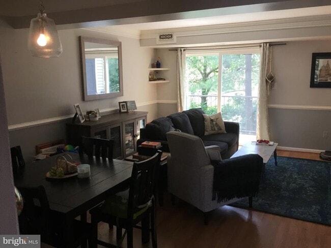 Building Photo - 1029 Margate Ct