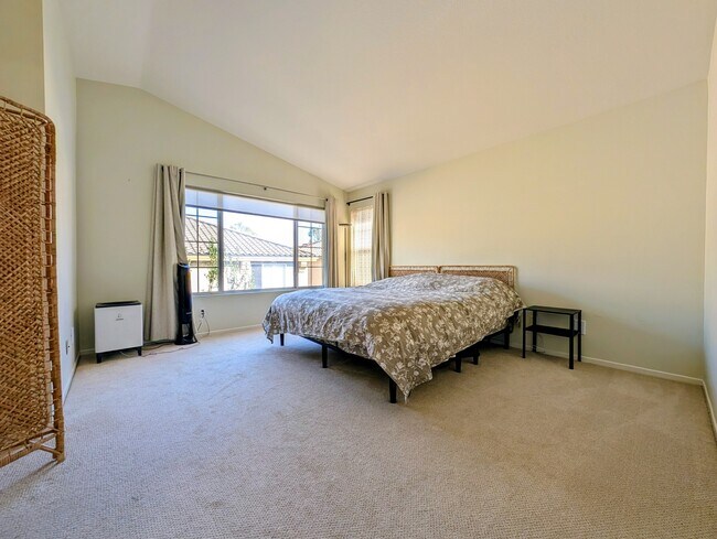 Building Photo - 12732 Via Nieve