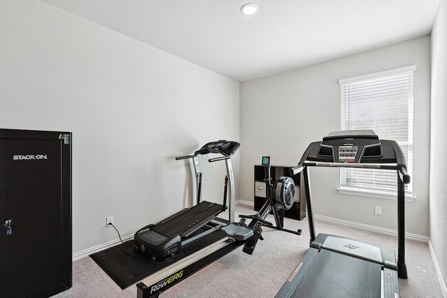 Building Photo - 808 Feather Edge Dr