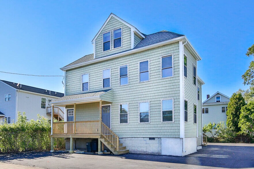 Building Photo - 39 Harvard St