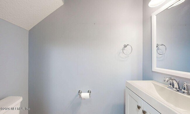 Building Photo - 168 Nelson Ln