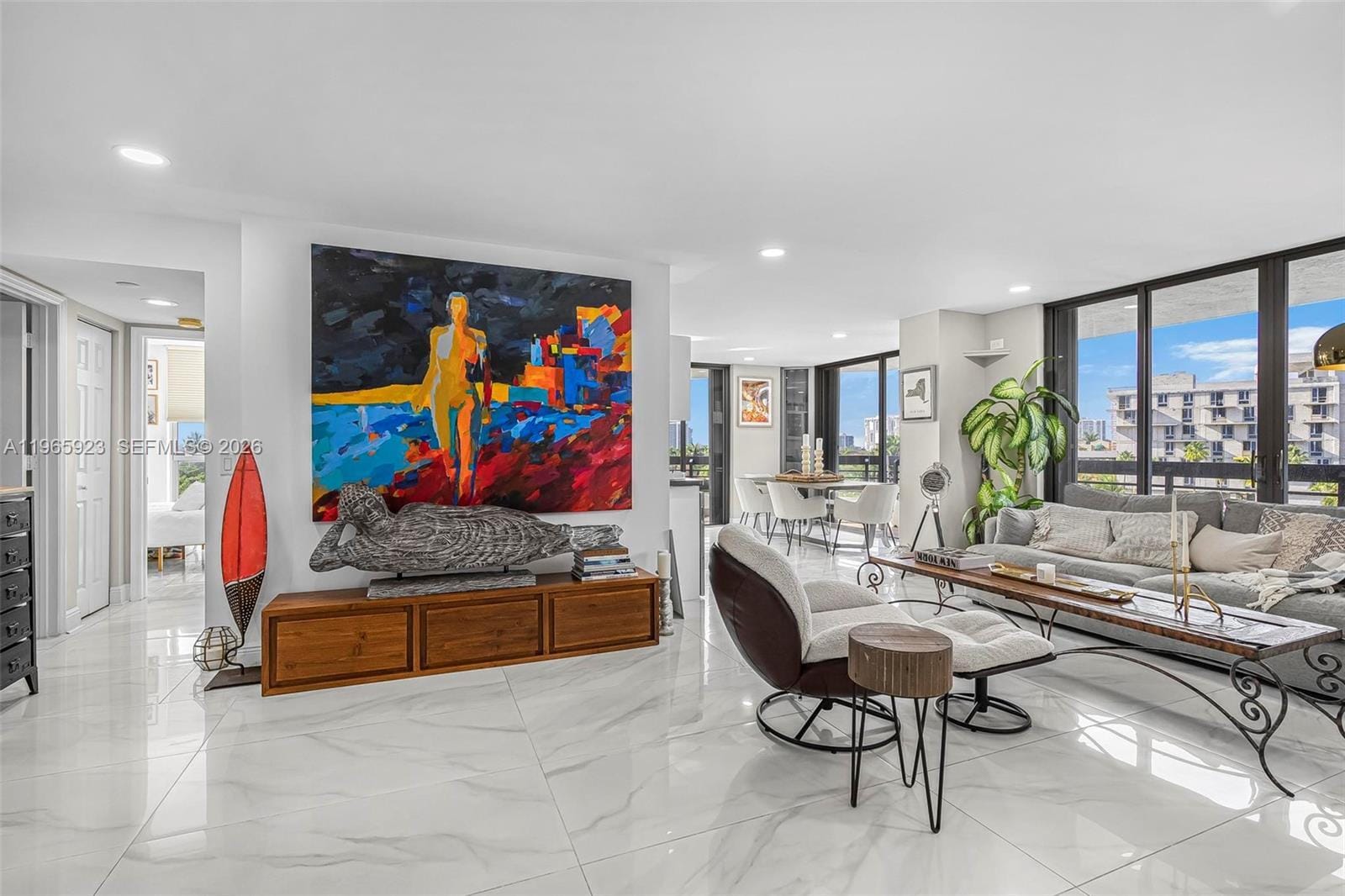 Building Photo - 3500 Mystic Pointe Dr