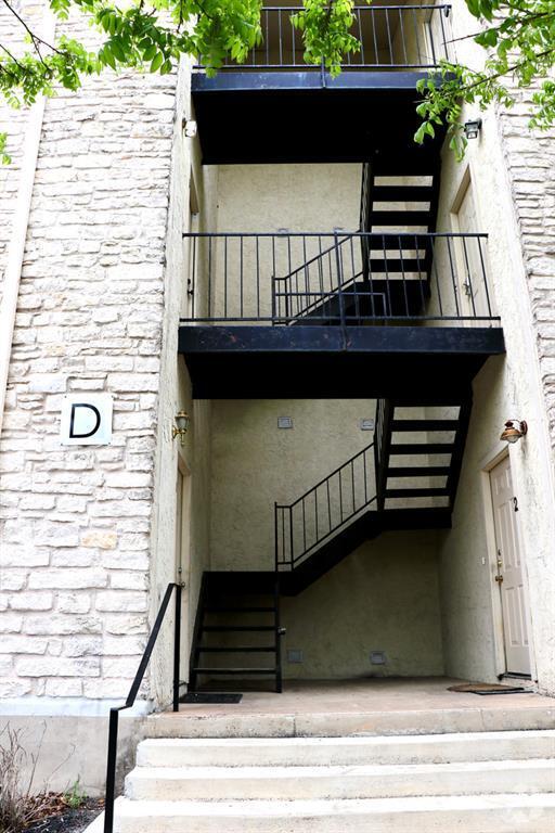 Building Photo - 1013 Chestnut St