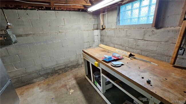 Building Photo - 107 Fowler Ave
