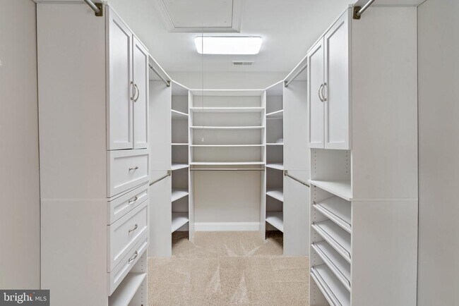 Building Photo - 7495 Cavalcade Dr