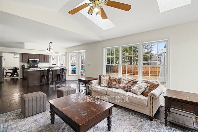 Building Photo - 7415 Sterling Dr