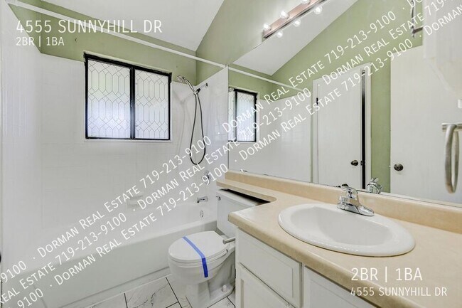 Building Photo - 4555 Sunnyhill Dr