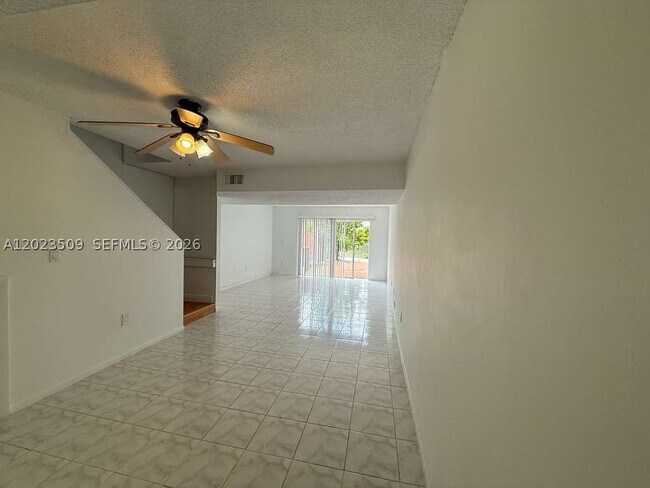 Building Photo - 1137 NW 123rd Ct