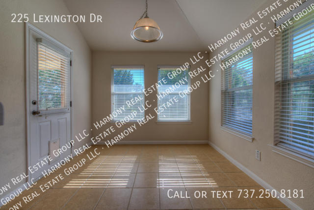 Building Photo - 225 Lexington Dr