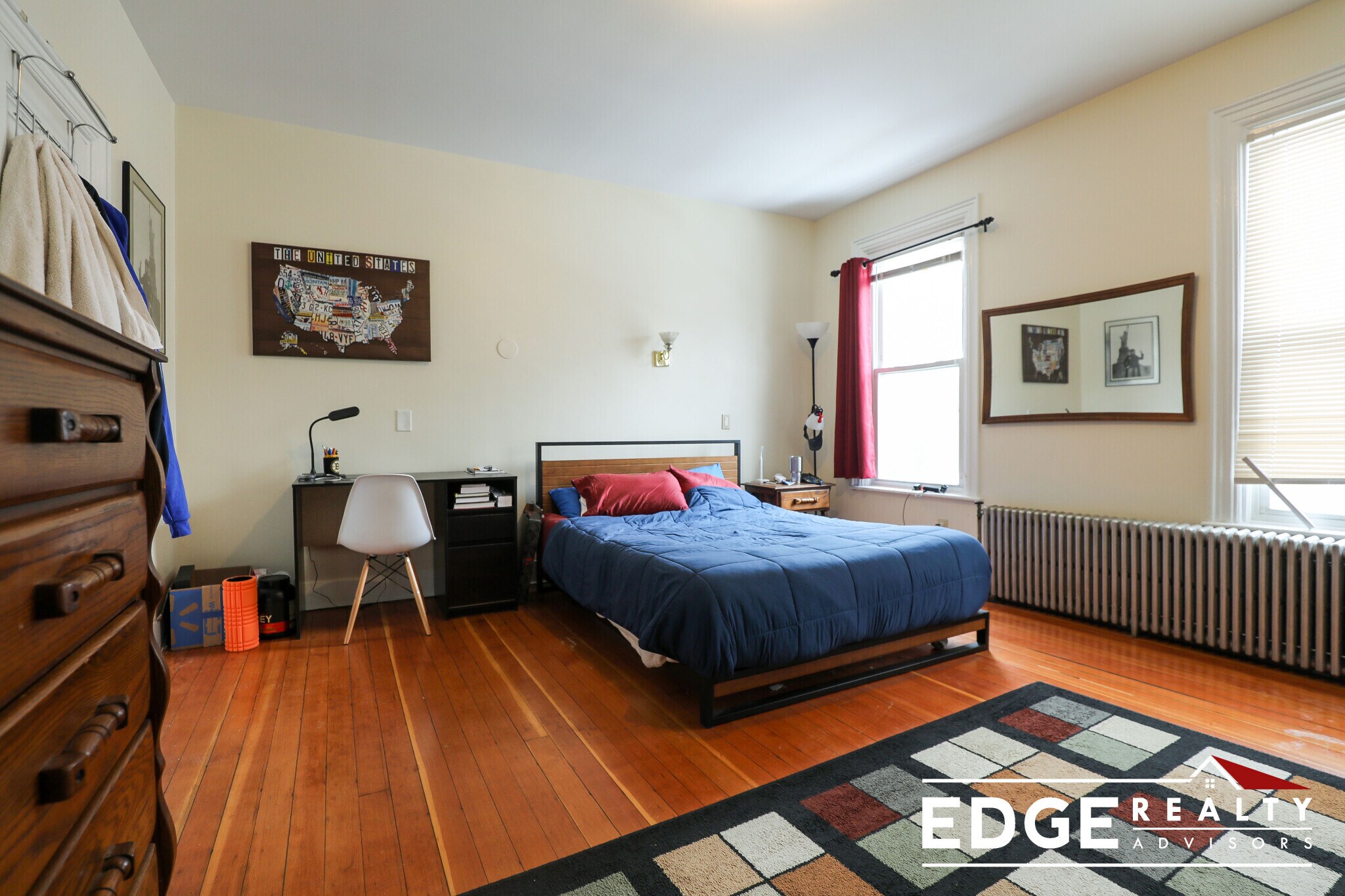 Building Photo - 10 Woodmont St