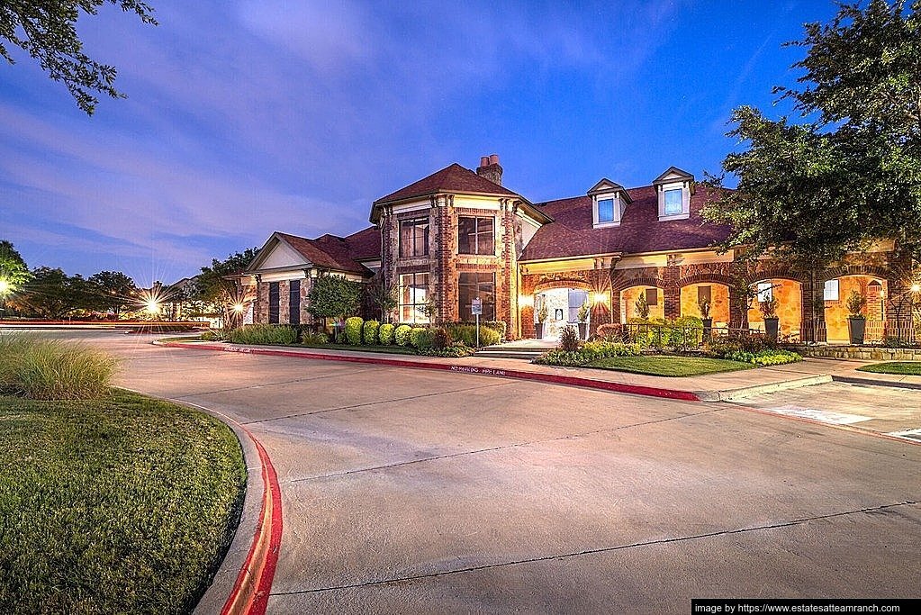 Building Photo - 8889 Cook Ranch Rd